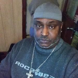 Meet your Posher, Derrick